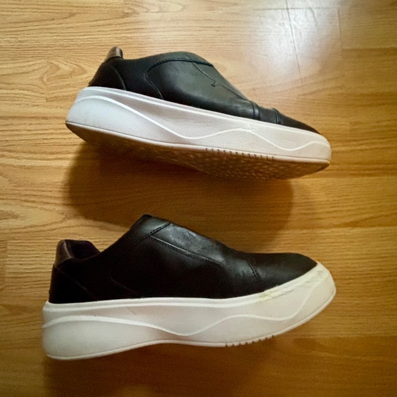 Cole Haan Platform Slip On Sneakers Size 10 - Picture 3 of 7